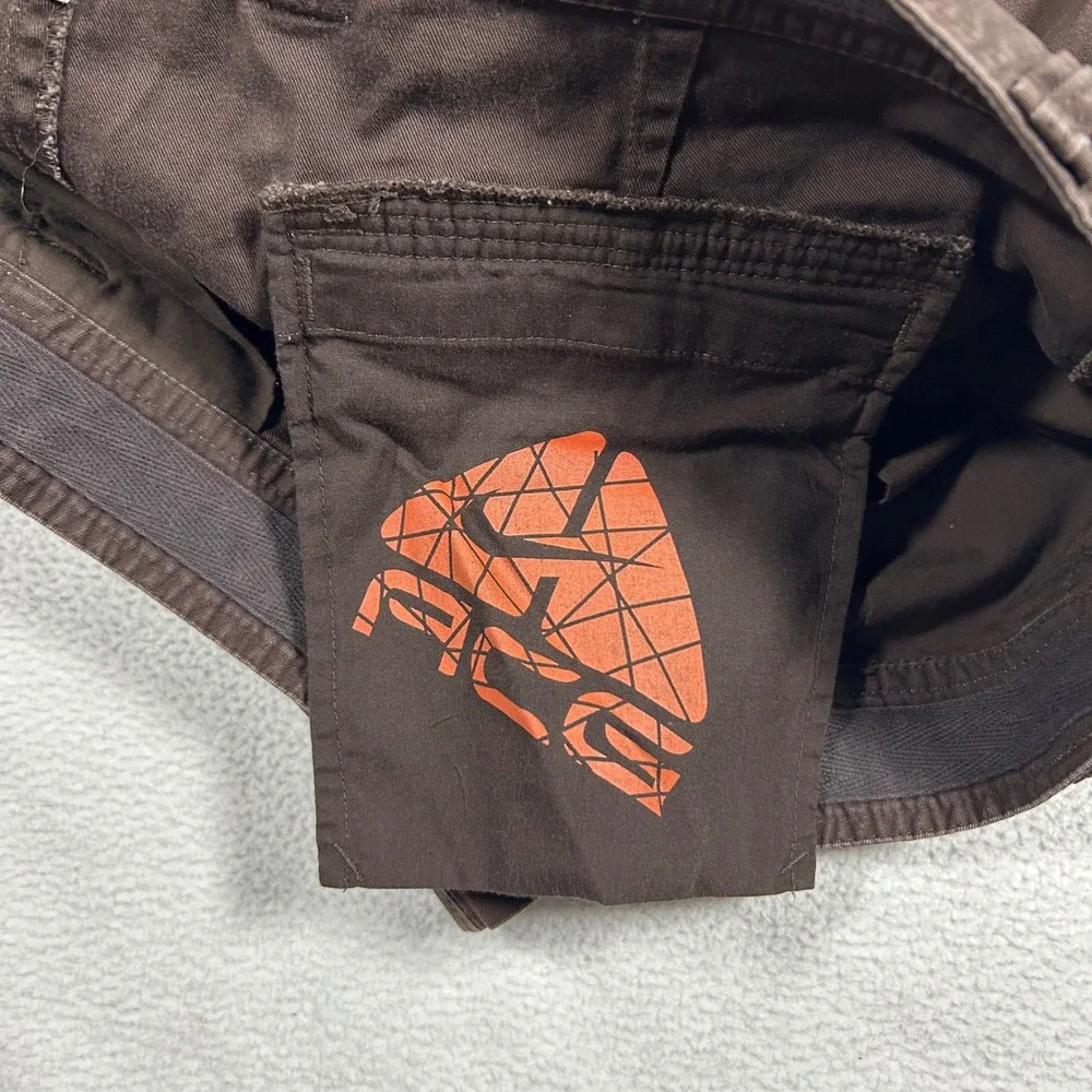 Nike ACG Cargo Shorts Mens 38 Brown Outdoor Hiking Utility Gorpcore Trail